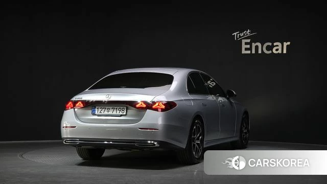 Mercedes-Benz E-Class W214 id 3792884 из Кореи 12