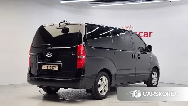 Hyundai The New Grand Starex id 3225779 из Кореи 12