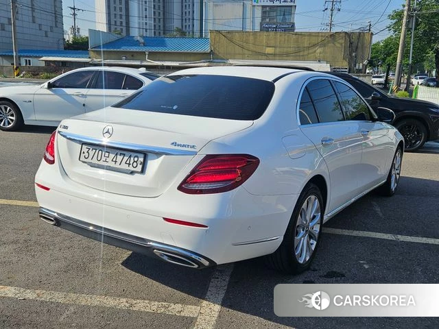 Mercedes-Benz E-Class W213 id 4392642 из Кореи 12