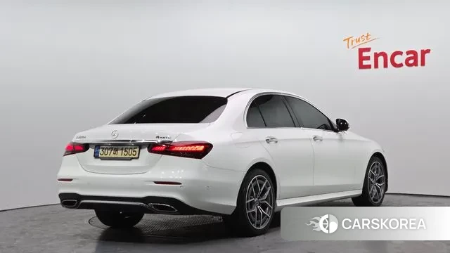 Mercedes-Benz E-Class W213 id 3712228 из Кореи 12