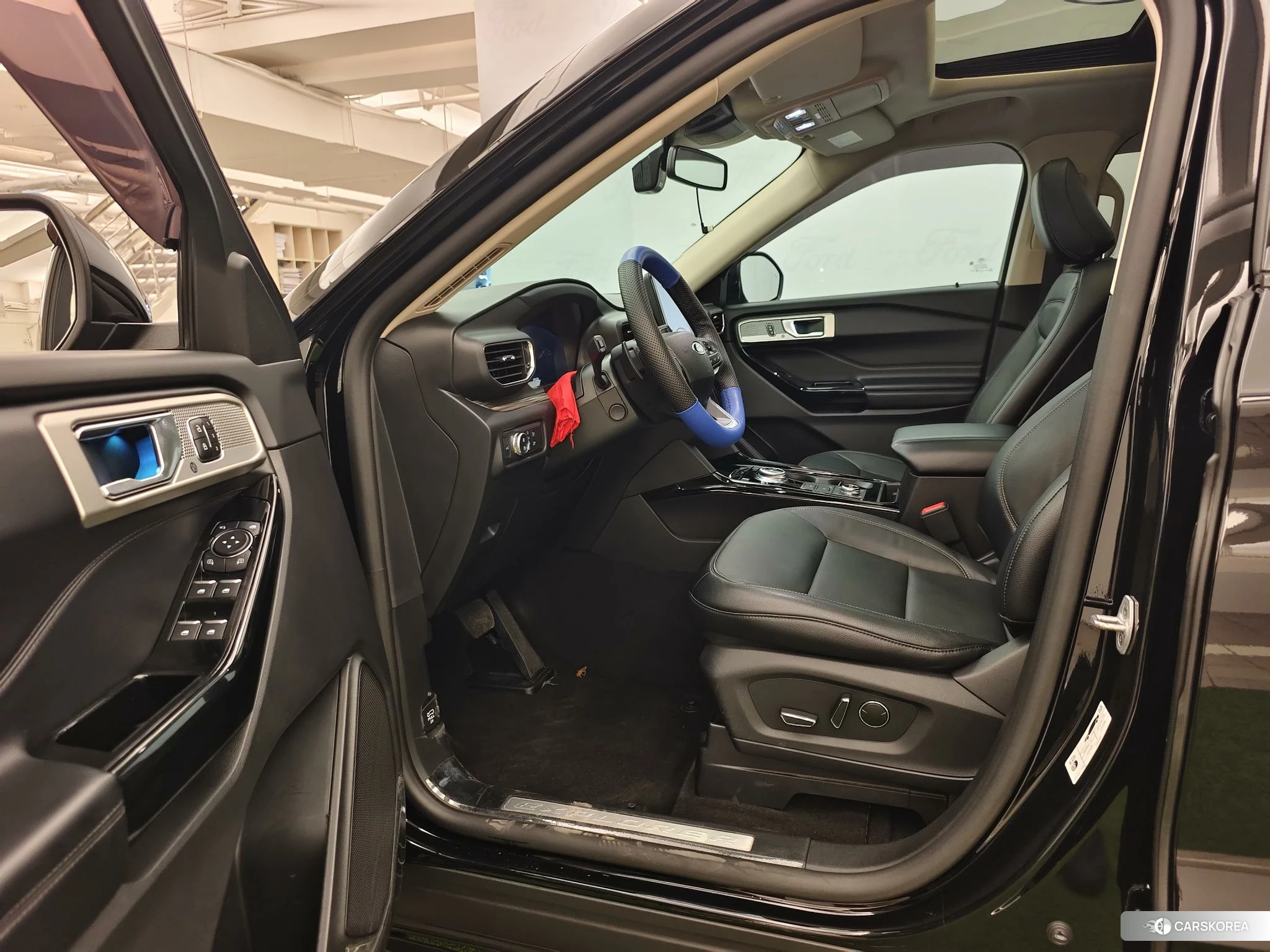 Ford Explorer 2020 Черный из Китая, фото 4