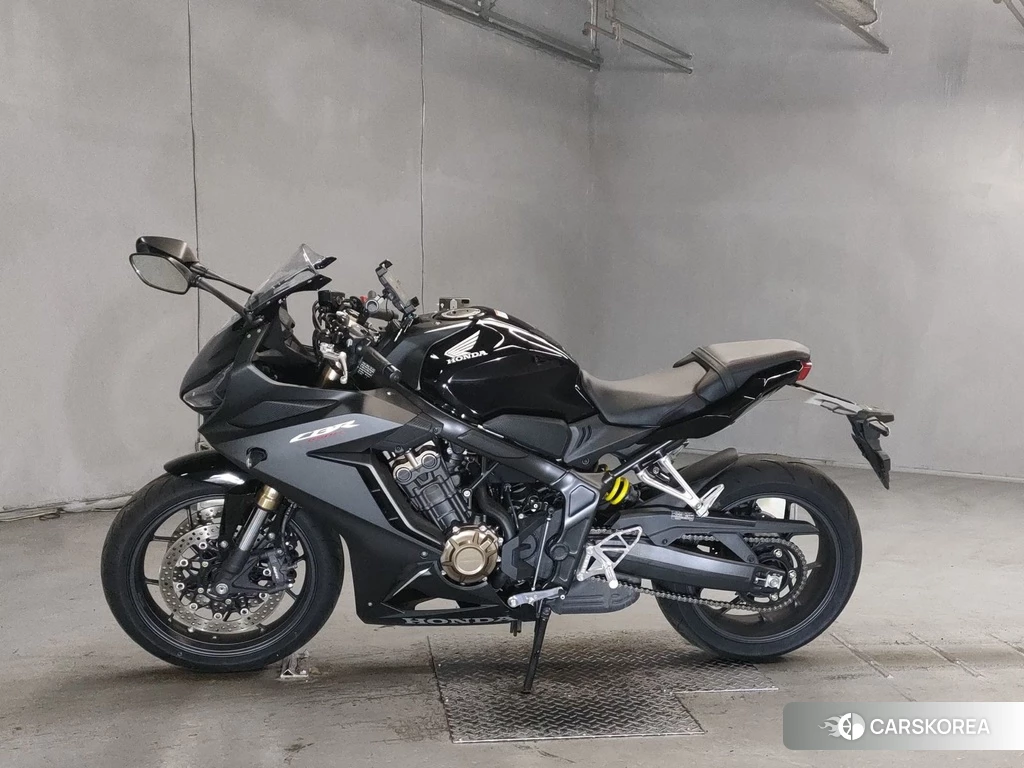 Проданный Honda CBR650R 2021 из Японии, фото 2