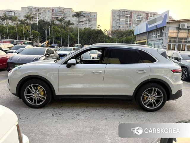 Porsche Cayenne 2018 Белый из Китая, фото 2