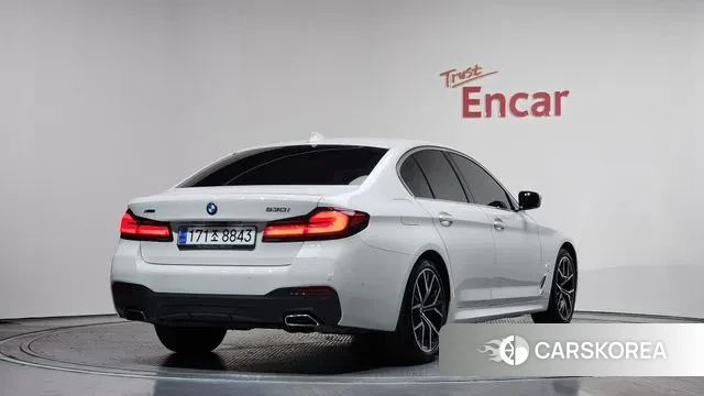 BMW 5 Series (G30) id 3752655 из Кореи 12