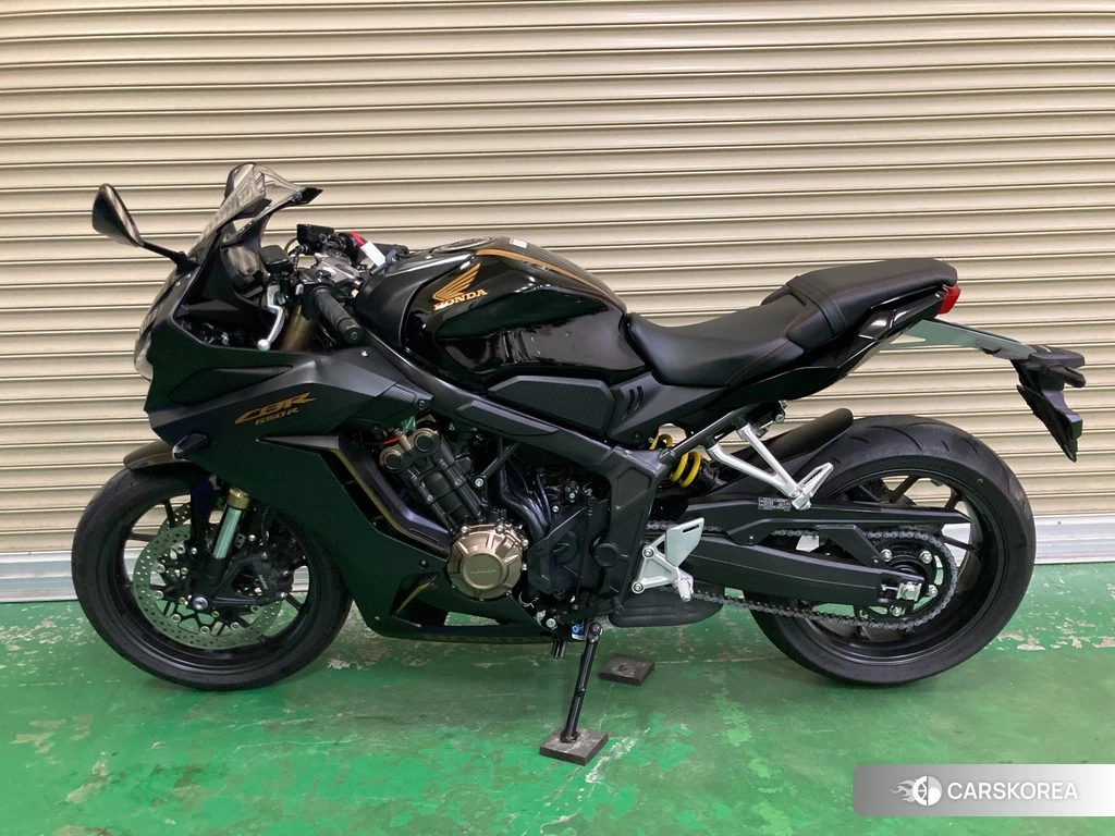 Проданный Honda CBR650R 2021 из Японии, фото 2