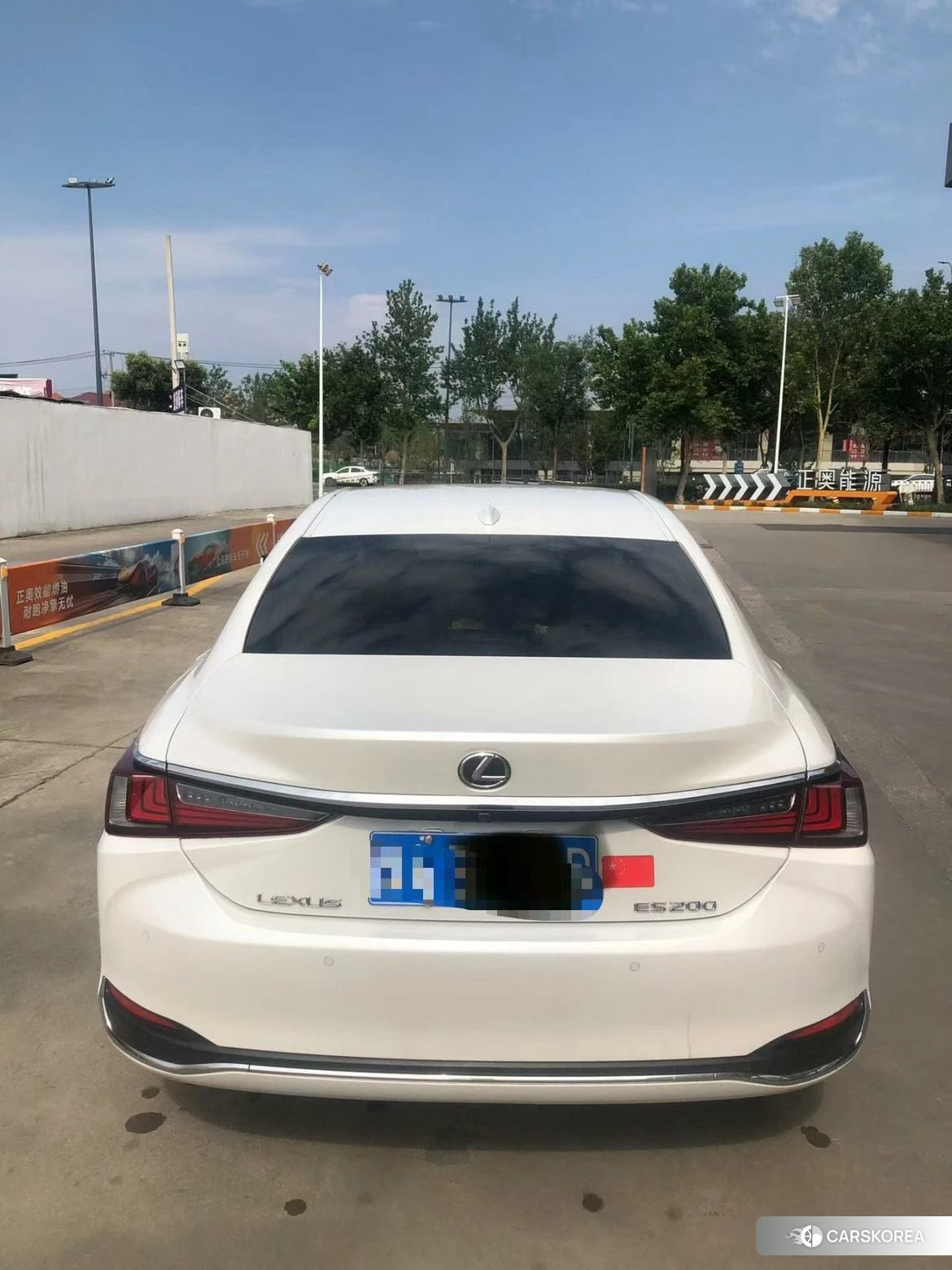 Lexus ES 2024 Белый из Китая, фото 2