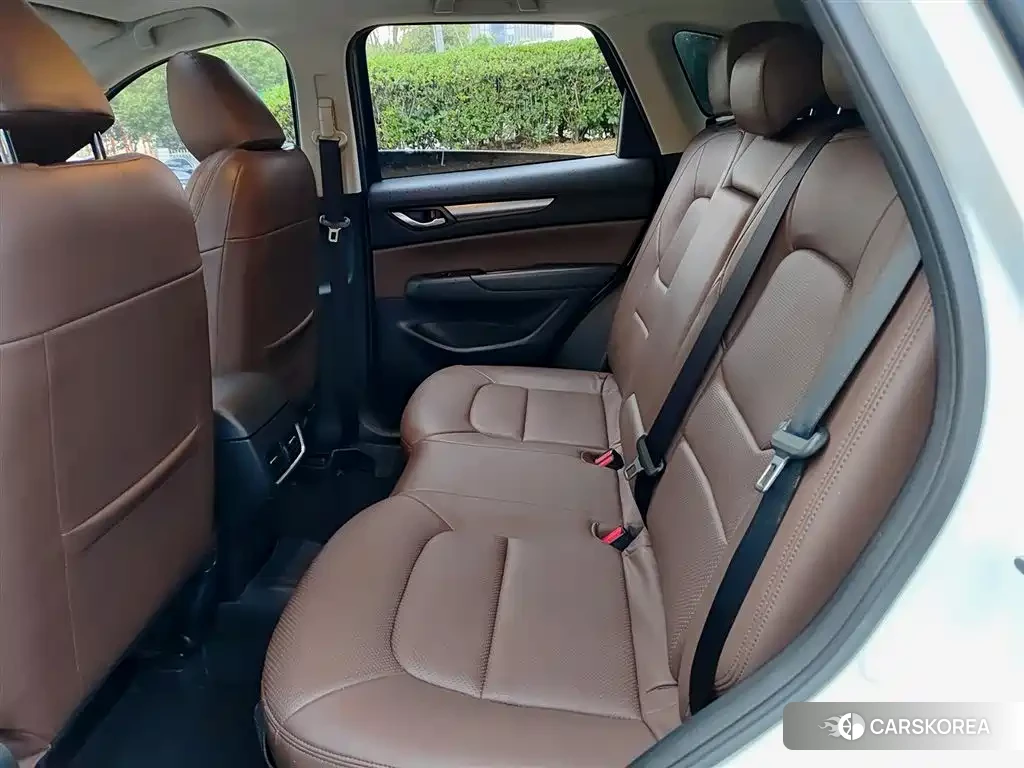 Mazda CX-5 2023 Белый из Китая, фото 2