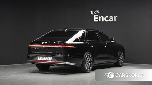 Hyundai Grandeur (GN7) id 3726380 из Кореи 12