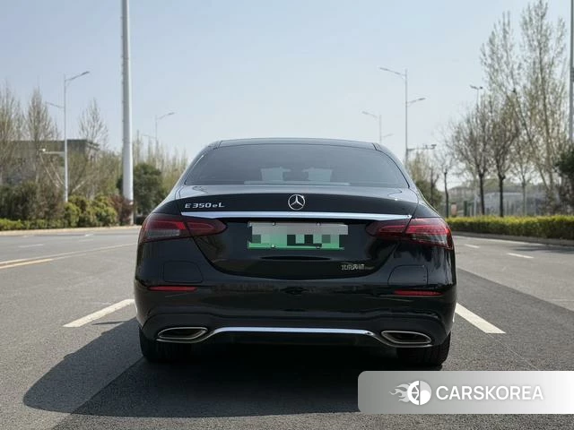 Mercedes-Benz E-class PHEV 2022 Черный из Китая, фото 2