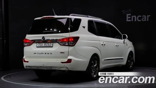 Ssangyong Korando Turismo id 2865546 из Кореи 12