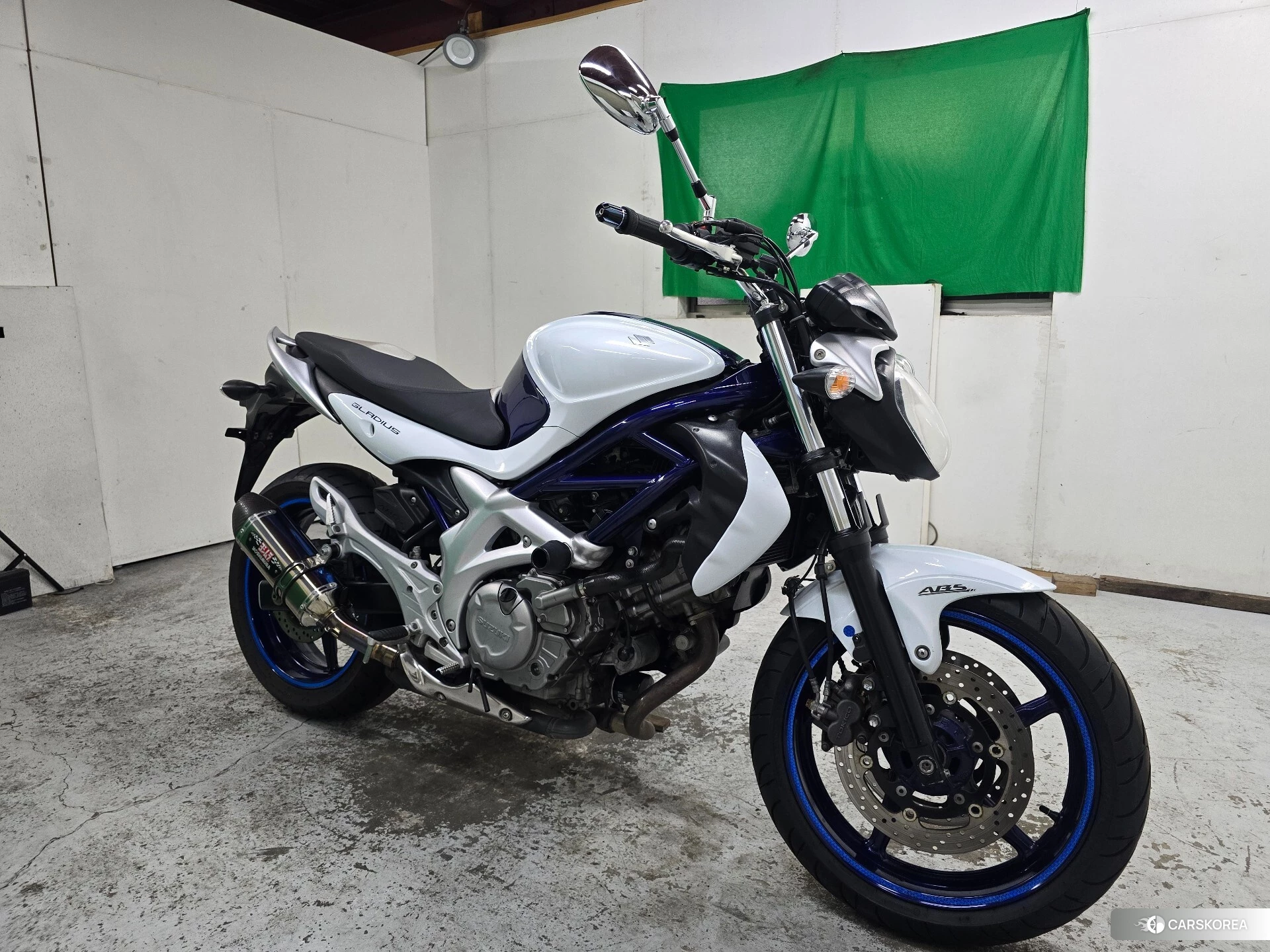 Suzuki GLADIUS 400 ABS id 4192832 из Японии 12