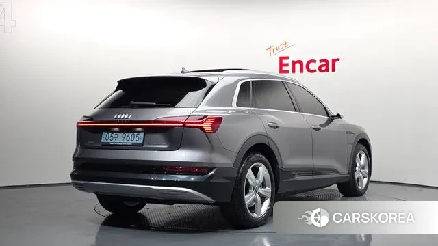 Audi e-Tron id 3443519 из Кореи 12