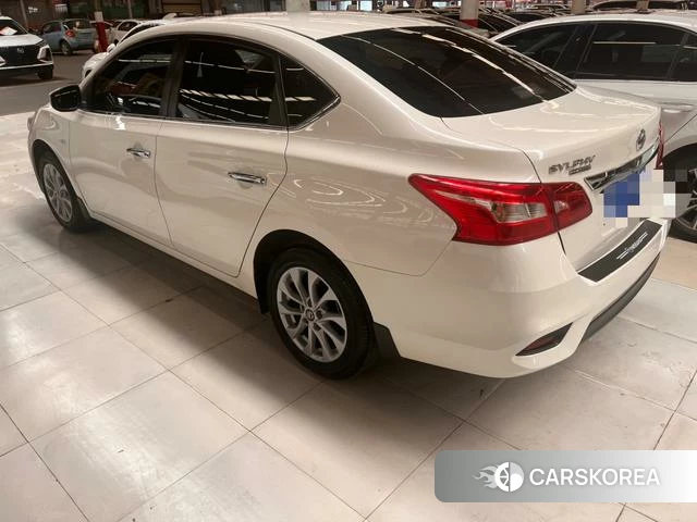 Nissan Xuan Yi 2023 Белый из Китая, фото 4