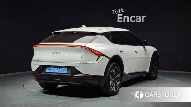 Kia EV6 id 3812617 из Кореи 12