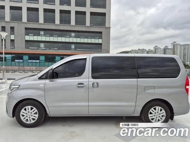 Hyundai The New Grand Starex id 2882026 из Кореи 12