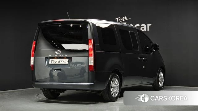 Hyundai Staria id 4249961 из Кореи 12
