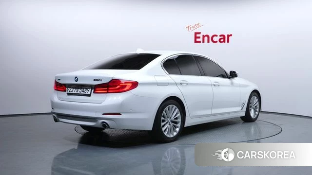 BMW 5 Series (G30) id 4384367 из Кореи 12