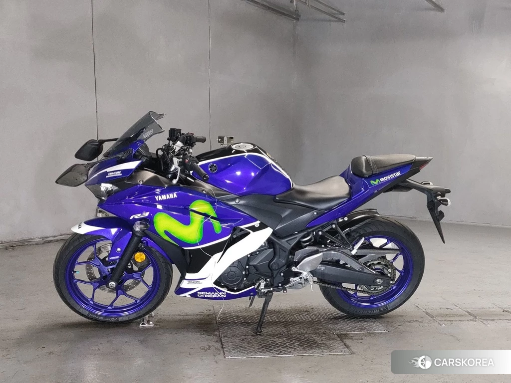Проданный Yamaha YZF-R3 2015 из Японии