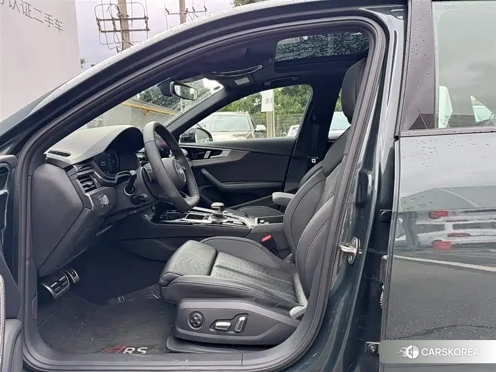 Audi A4L id 4570569 из Китая 8