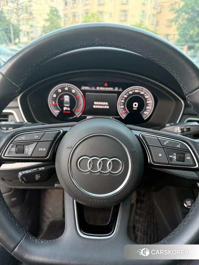 Audi A4L id 4374433 из Китая 12