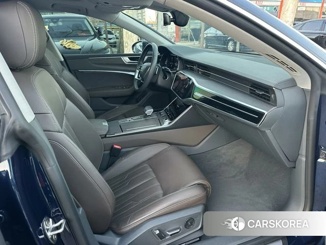 Audi A7L id 4271820 из Китая 11