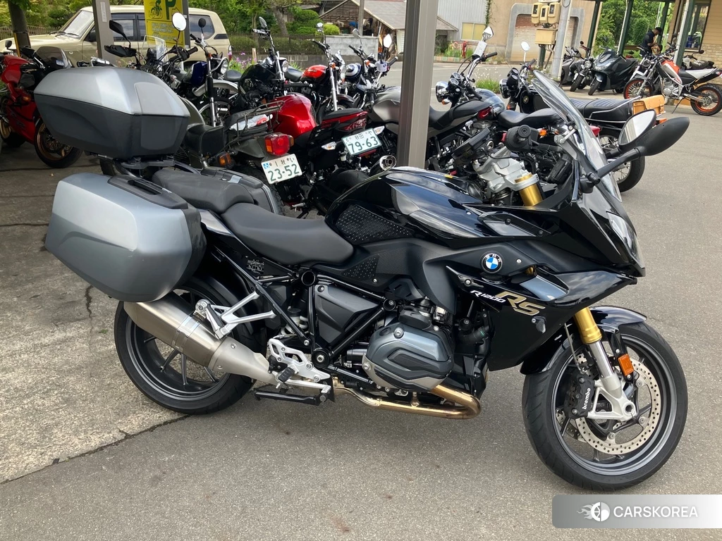 Проданный BMW R1200RS 2018 из Японии