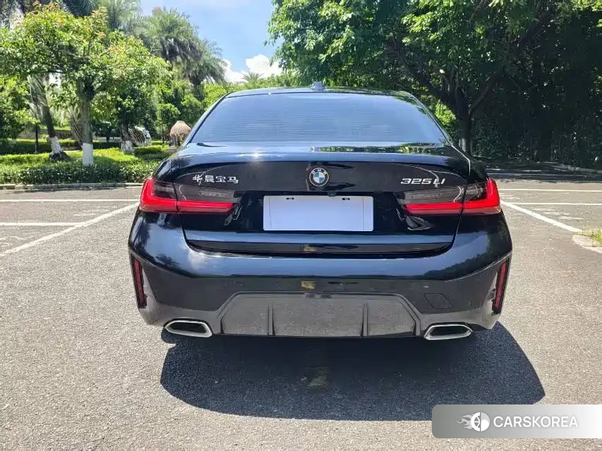 BMW 3 series 2024 Черный из Китая, фото 2