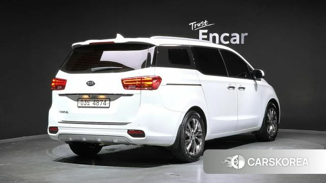 Kia The New Carnival id 4551964 из Кореи 12