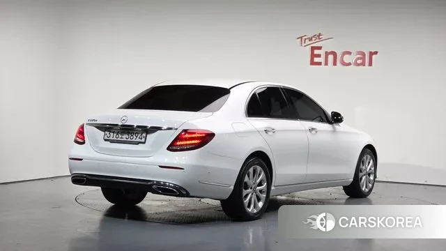 Mercedes-Benz E-Class W213 id 3149947 из Кореи 12