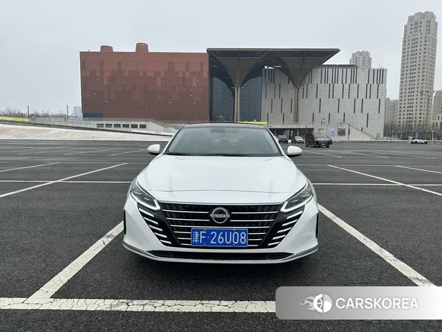 Nissan Teana 2023 Белый из Китая, фото 2