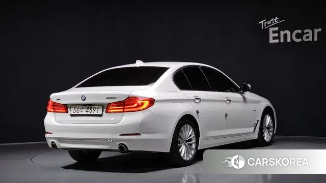 BMW 5 Series (G30) id 3403165 из Кореи 12