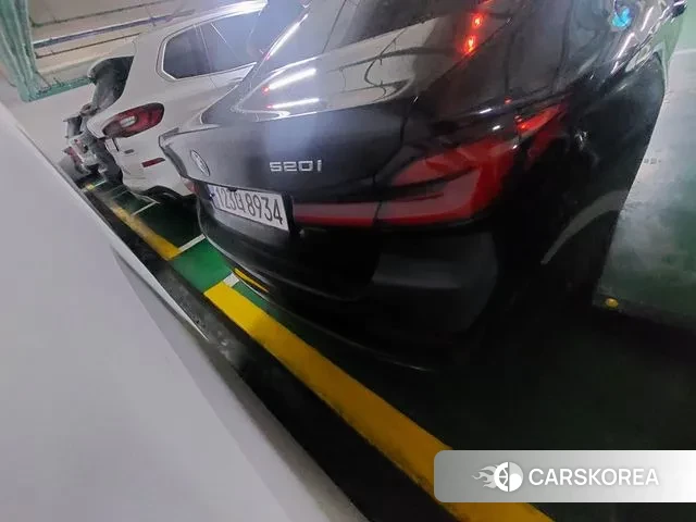 BMW 5 Series (G30) id 3011626 из Кореи 4