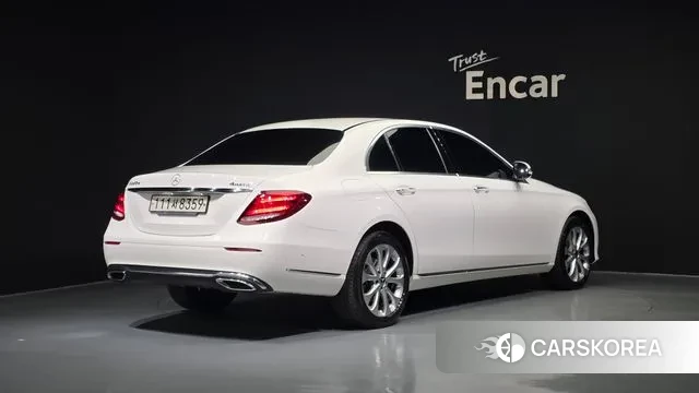 Mercedes-Benz E-Class W213 id 3202979 из Кореи 12