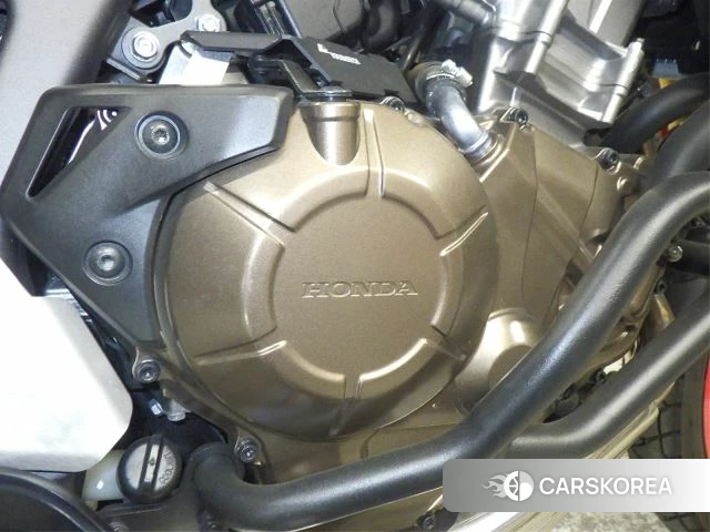 Engine photo