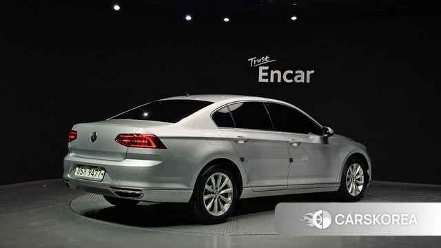 Volkswagen Passat GT (B8) id 4417372 из Кореи 12