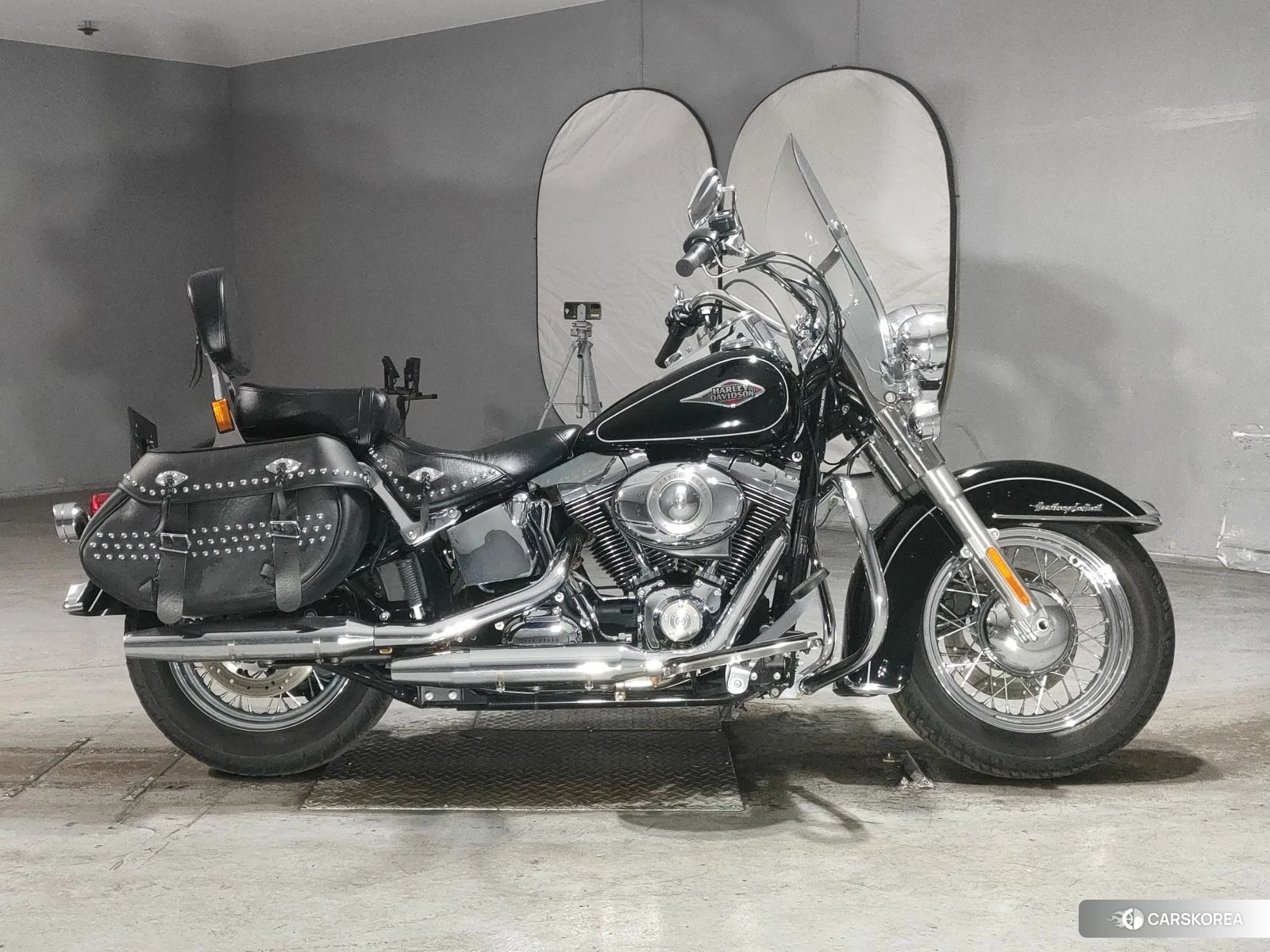 Проданный Harley-Davidson Heritage Softail Classic FLSTC1580 2013 из Японии