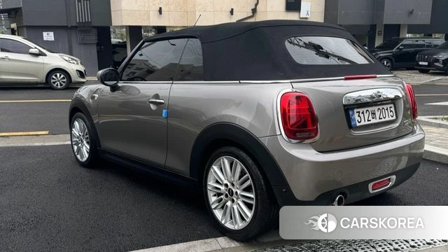 Mini Cooper Convertible 2020 Серебристо-серый из Кореи, фото 6