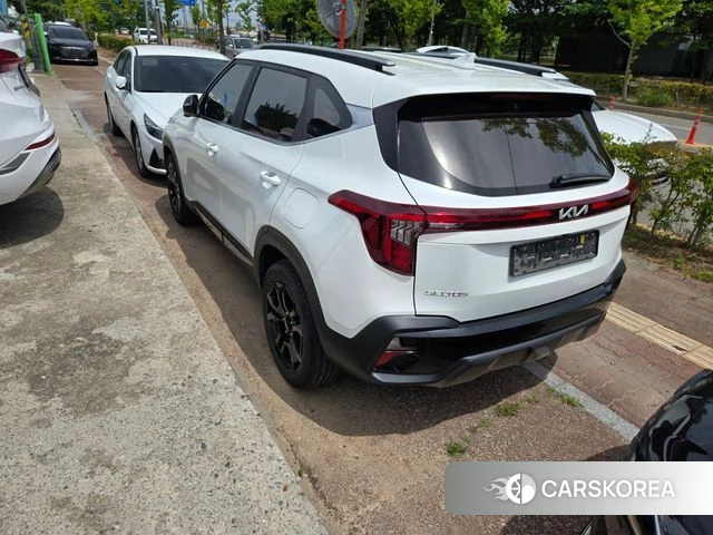Kia The New Seltos 2022 Белый из Кореи, фото 2