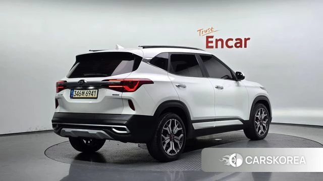 Kia Seltos id 4693289 из Кореи 12