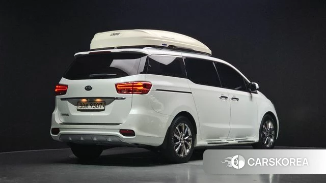 Kia The New Carnival id 4694033 из Кореи 12