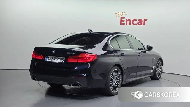 BMW 5 Series (G30) id 4410393 из Кореи 12