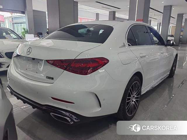Mercedes-Benz Class C 2023 Белый из Китая, фото 2