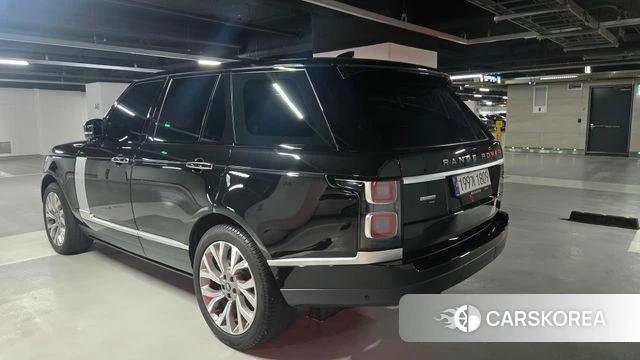 Land Rover Range Rover 4th Generation 2022 Черный из Кореи, фото 2