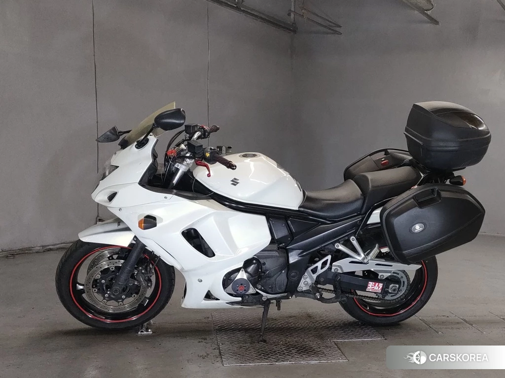 Проданный Suzuki BANDIT 1250F 2011 из Японии, фото 2