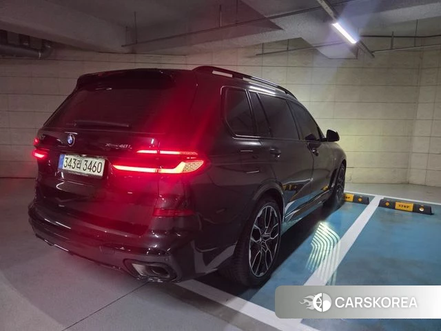 BMW X7 (G07) 2025 Черный из Кореи, фото 2