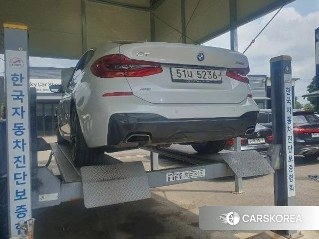 BMW 6 Series GT (G32) 2018 Белый из Кореи, фото 2