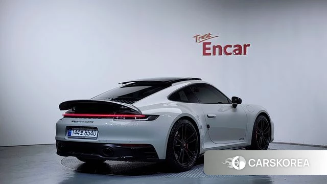 Porsche 911(992) id 4243905 из Кореи 12