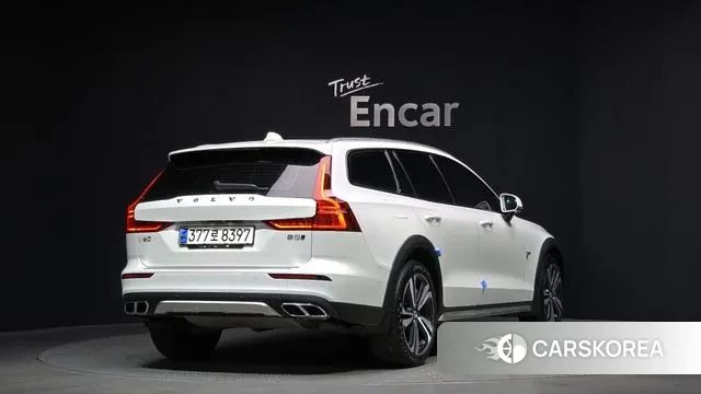 Volvo V60 Cross-Country 2nd Generation id 3640501 из Кореи 12
