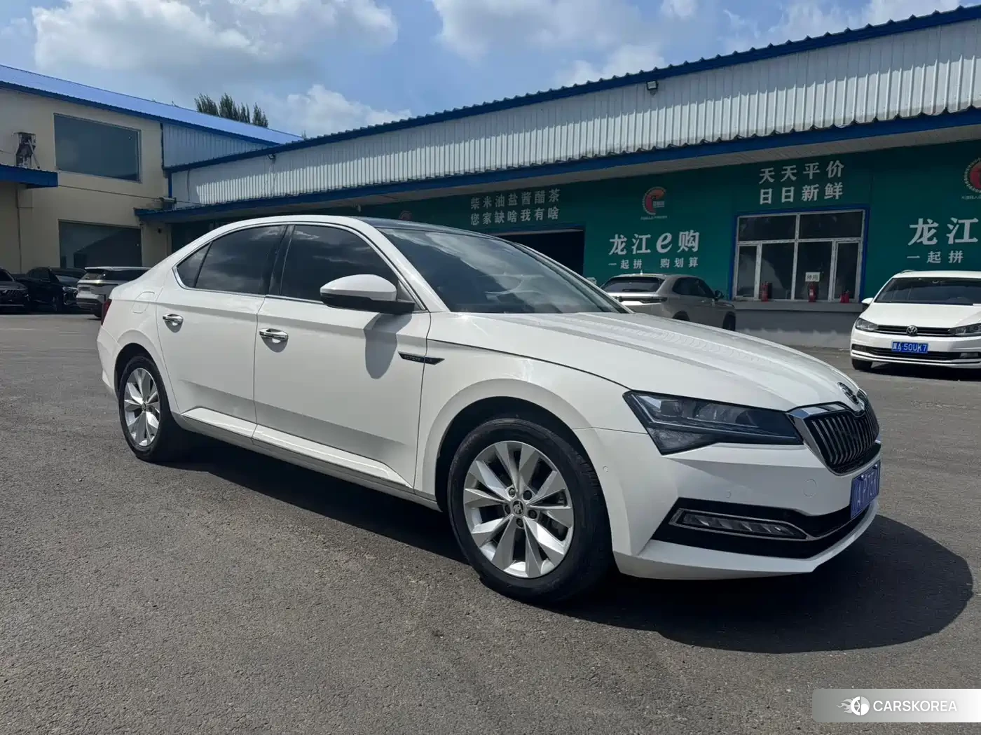 Skoda Superb id 4629578 из Китая 12