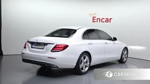 Mercedes-Benz E-Class W213 id 3072082 из Кореи 12